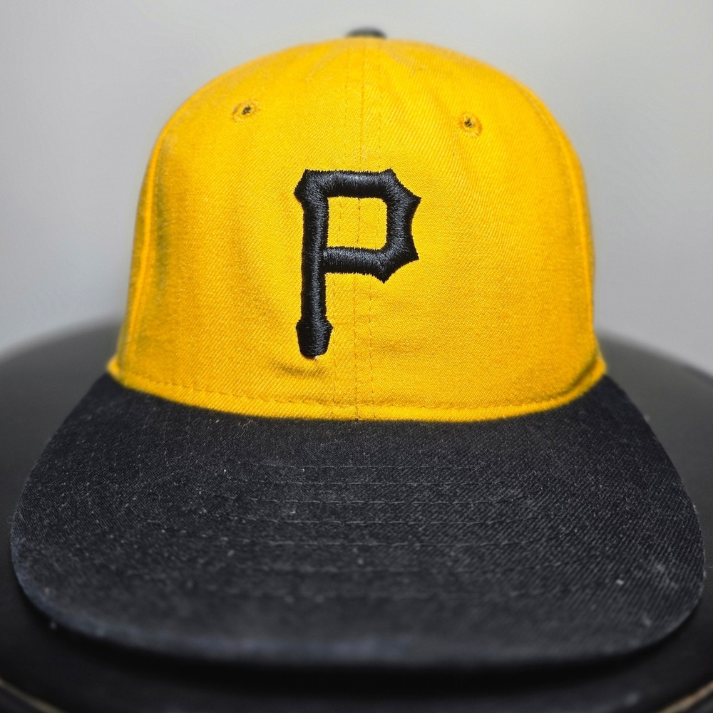 Pittsburgh Pirates 70s Wool Yellow Black Two-Tone MLB Vintage Baseball sz7 Hat